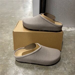 Rothy’s The Casual Clog Dove Size 7 Brand New